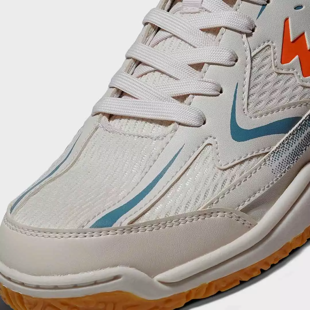 Eagle Sepatu Badminton Groover – KREM/BIRU