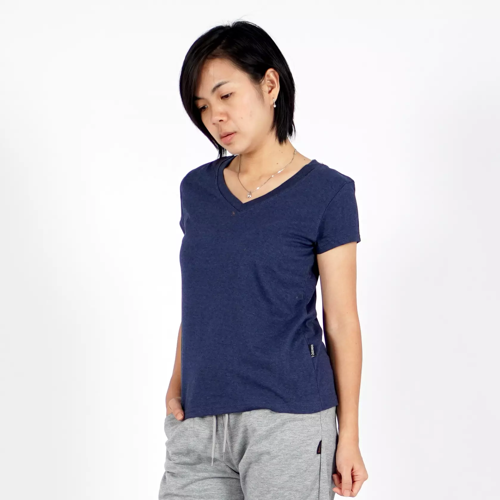 OKECHUKU Vioree T-Shirt V-Neck Oblong Polos Tangan Pendek Kaos Wanita Leher V - Twotone Navy