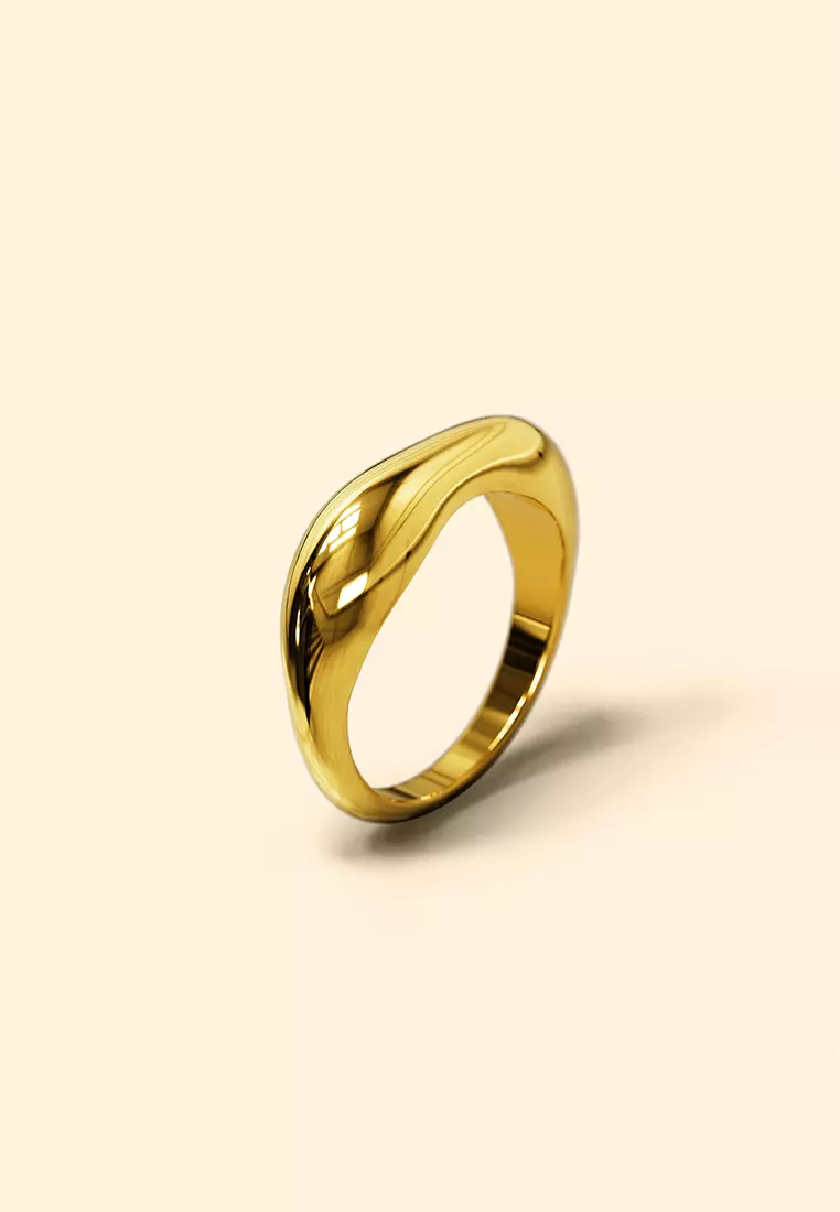 Flat Face Ring in Gold - 7