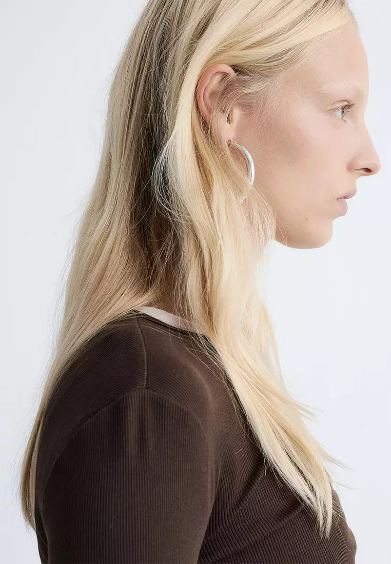 Ribbed Long-Sleeve Top