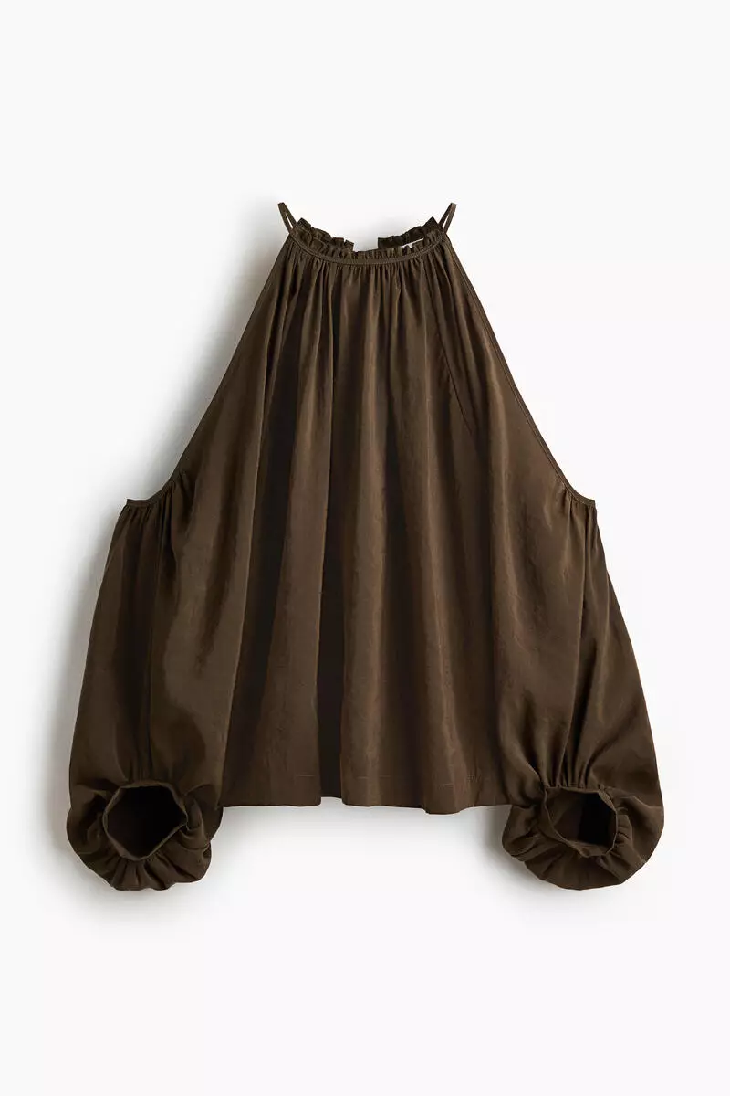 Cold-shoulder blouse