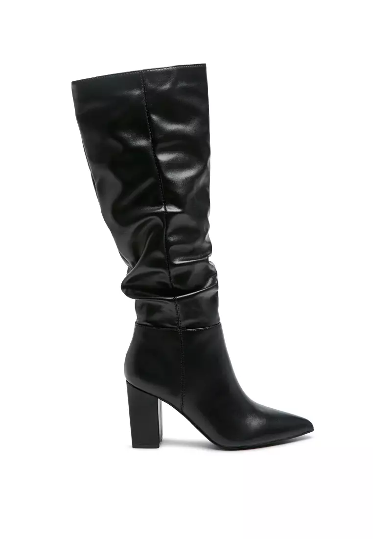 Winter hotsell boots zalora