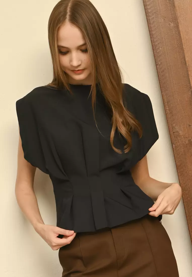 Designer Sleeveless Top