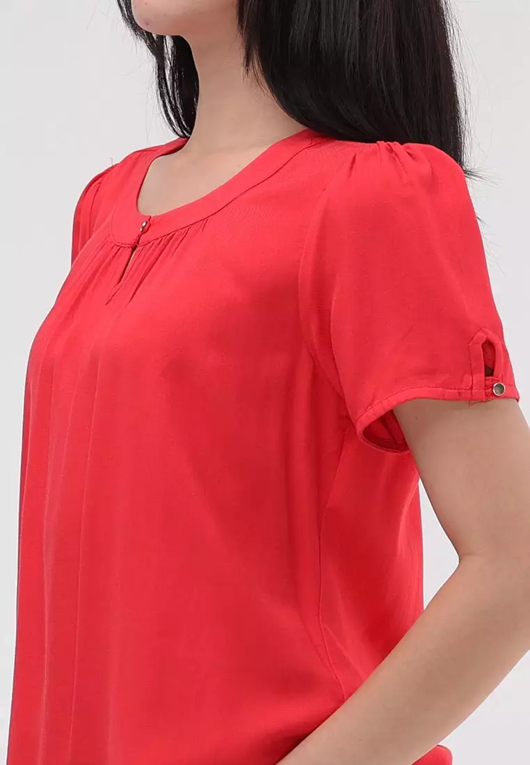 Short Sleeves Roundneck Blouse