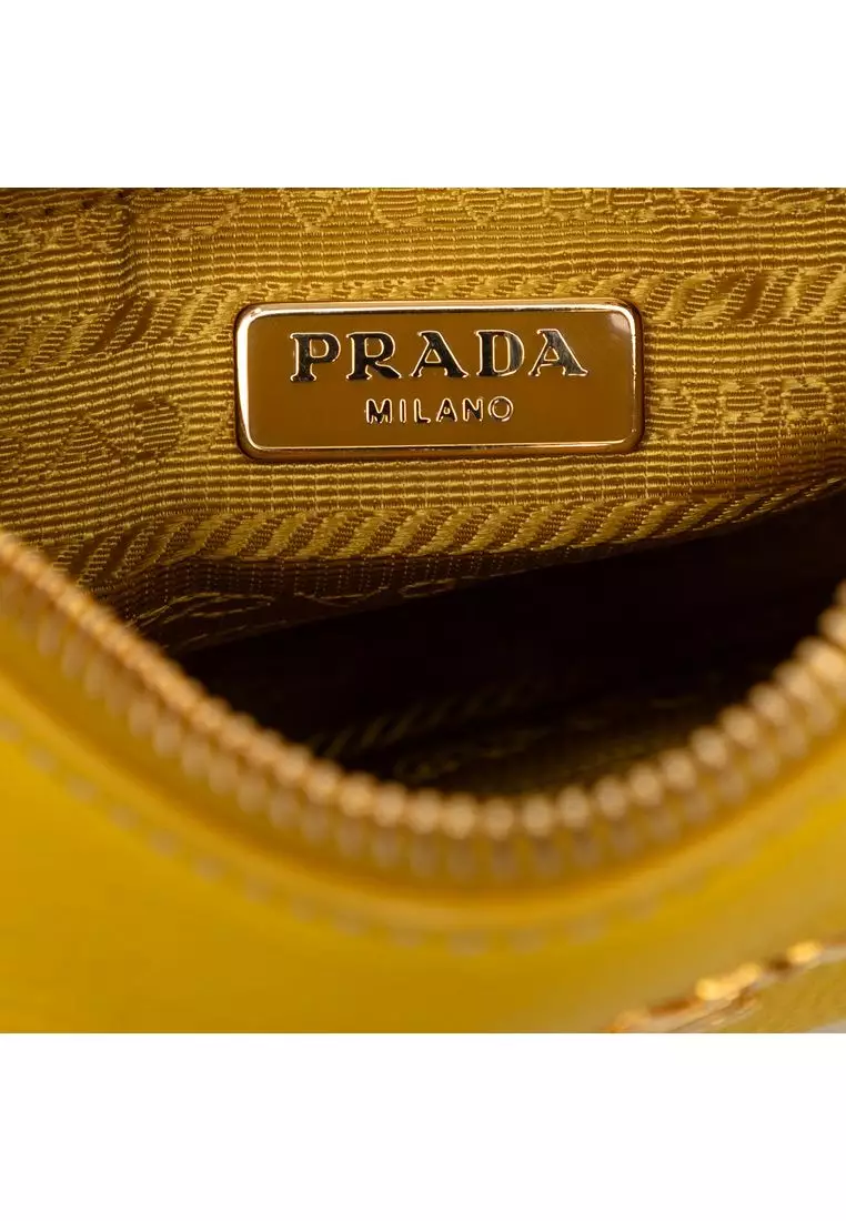 Pre-Loved Prada Vitello Daino Pochette