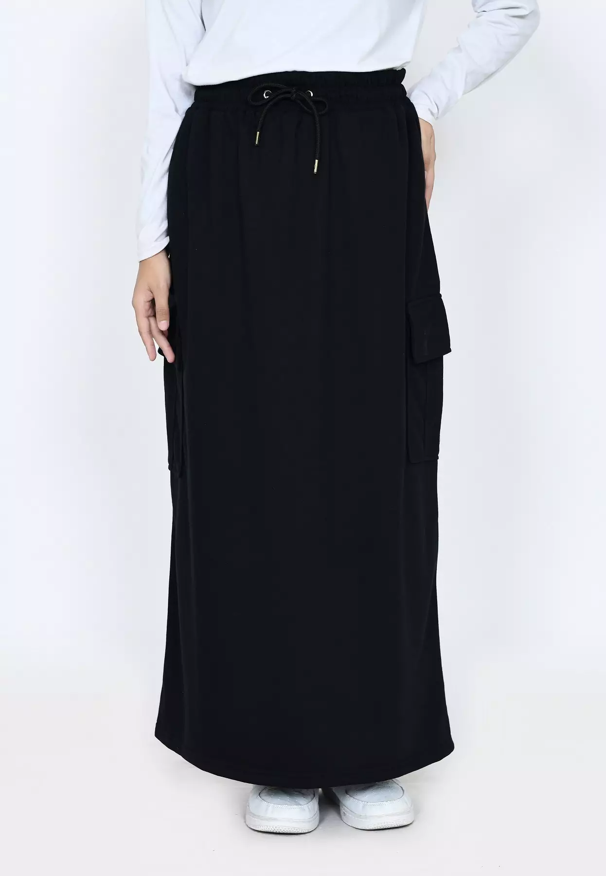 BUNDLE HEMAT 2 PCS Talis Cargo Skirt BLACK - WHITE