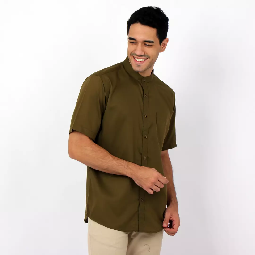Simple Perfect Kemeja Pria Lengan Pendek Kerah Shanghai Solid Basic - 2235 Army