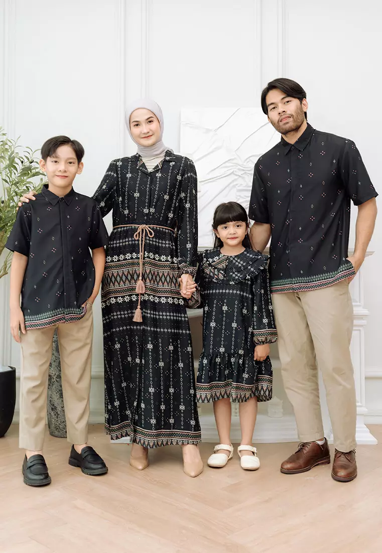 SARIMBIT Lisyara Woman