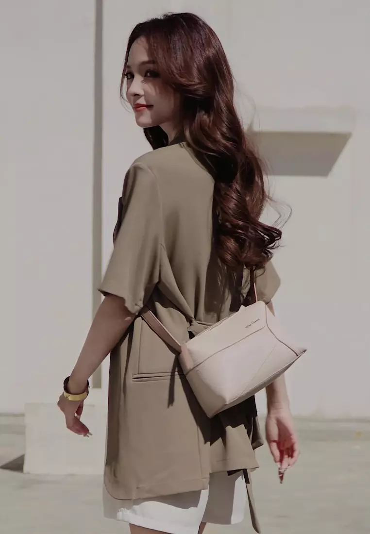 Women's Sling Bag / Crossbody Bag (Tas Selempang Wanita) - Putih