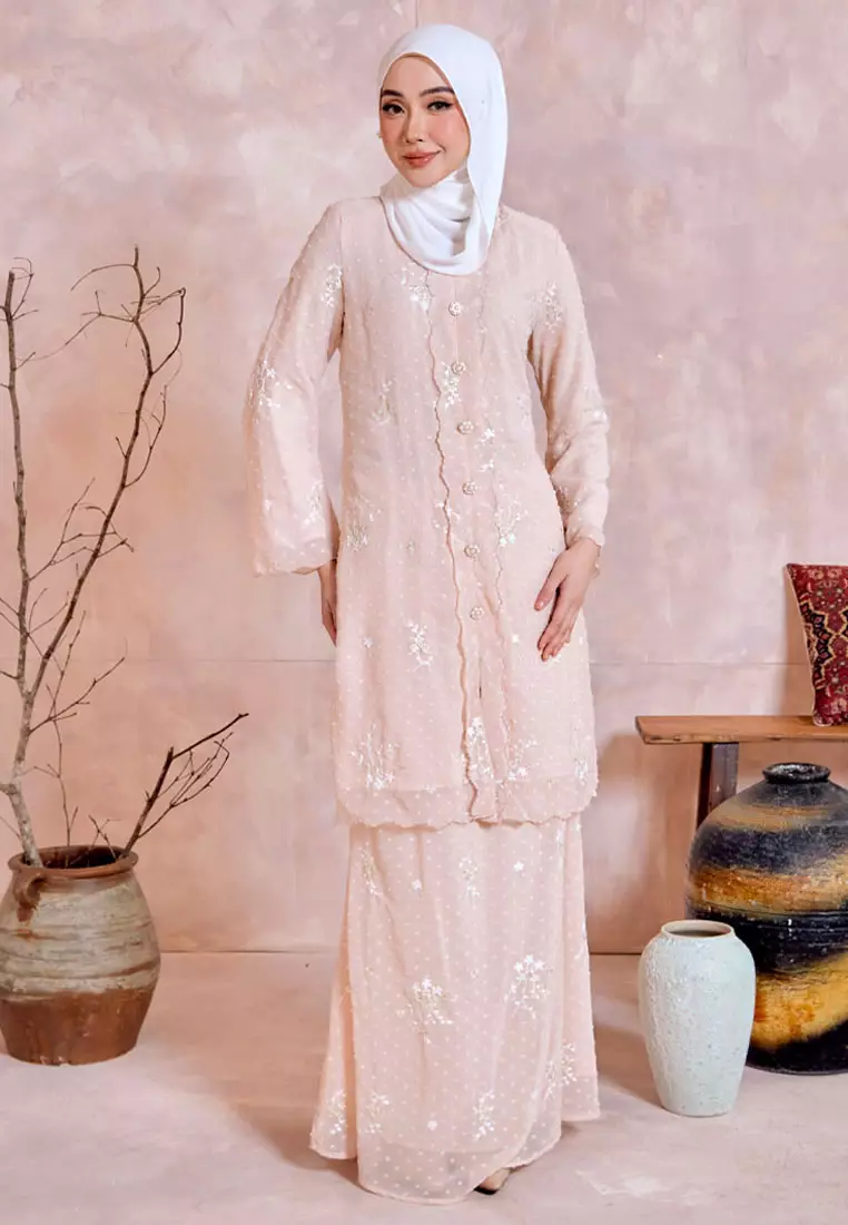 Mayang Chiffon Embroidered Kebarung Modern