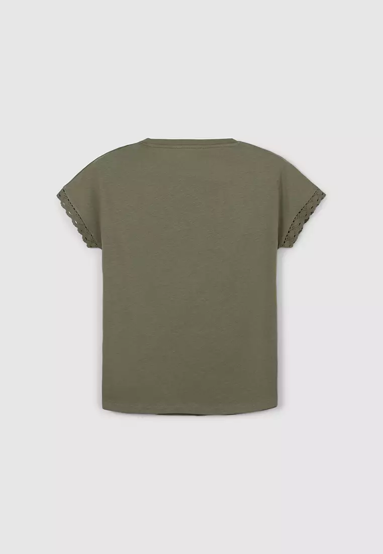 Woman Short-Sleeved T-Shirt