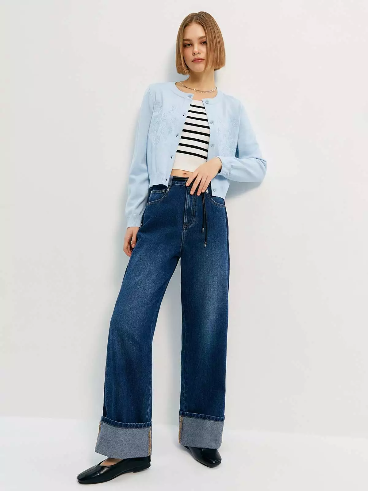 Floral-Embroidered Cardigan - Baby Blue