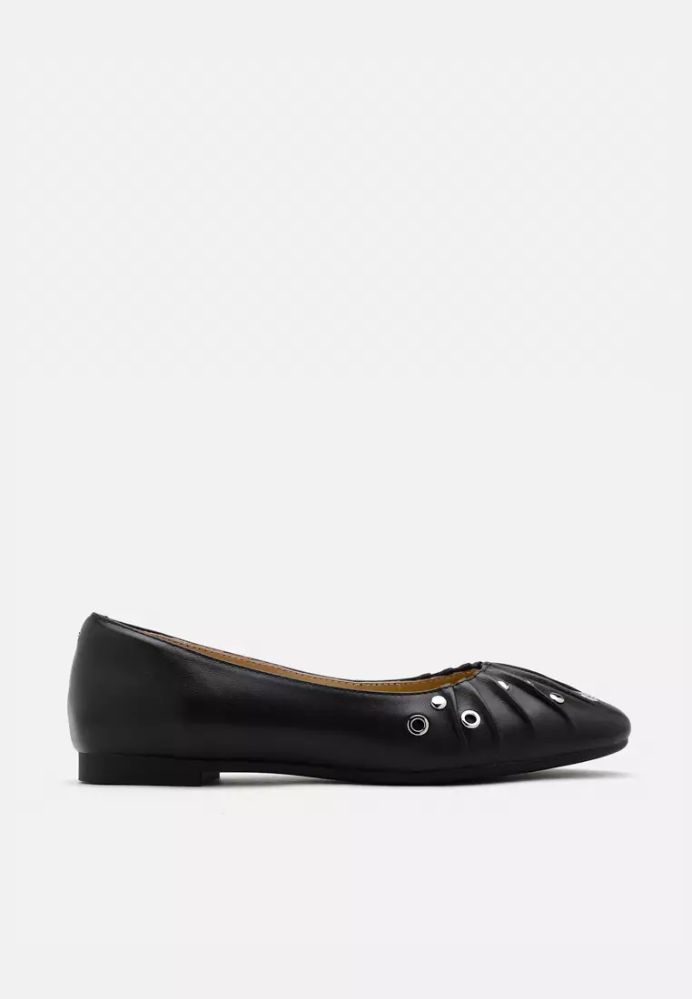 Discount on Pazzion  shoes - SKU: Giselle Hyper Chic Ballerina Black