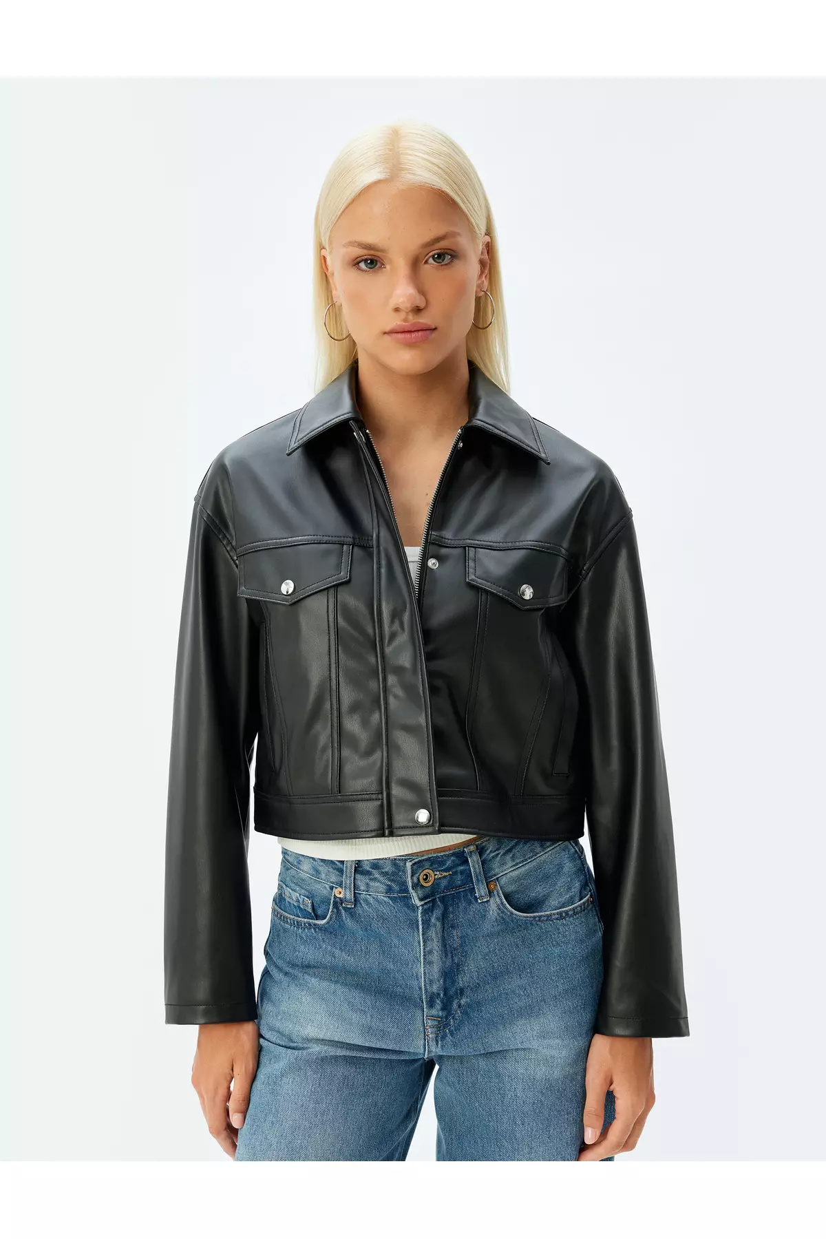 Crop Faux Leather Jacket With Zippered Pockets