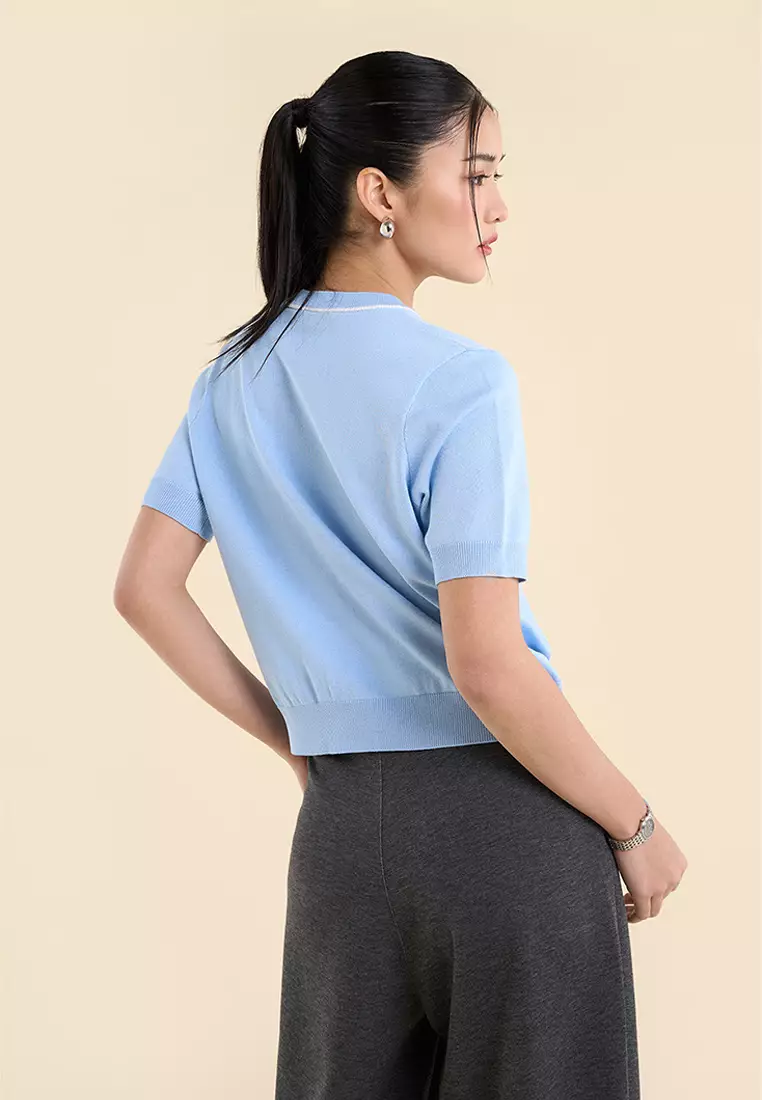 Dress Code Light Knit Top