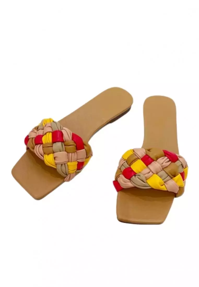 Lonette Flat Sandals