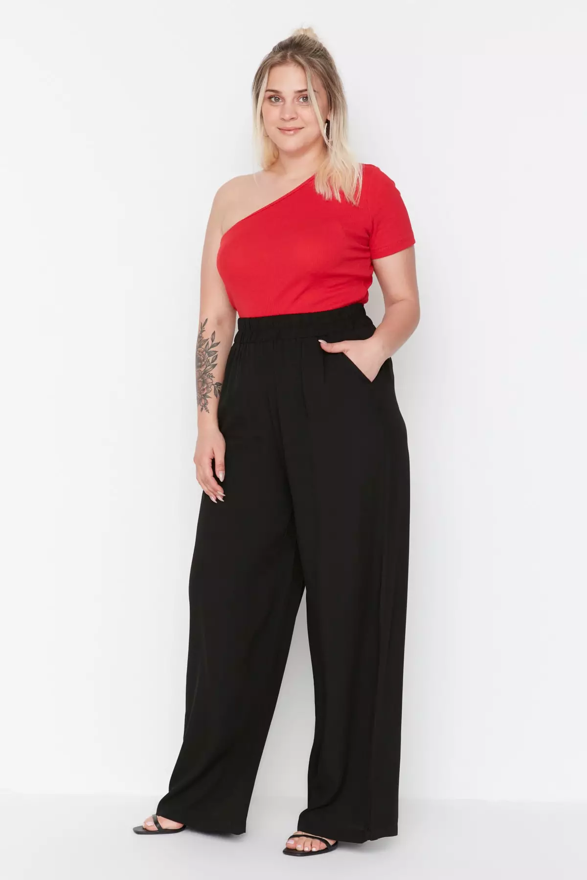 Plus Size Woven Viscose Trousers