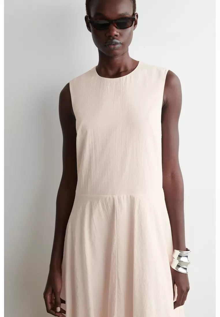 SLEEVELESS BUBBLE-HEM MIDI DRESS