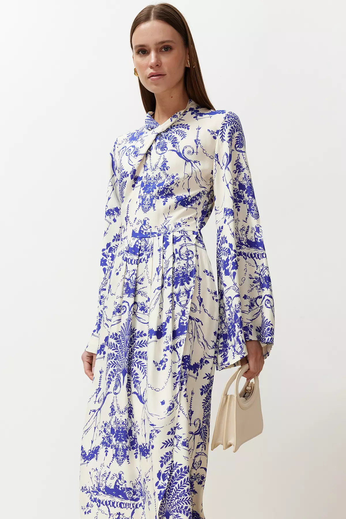 MODEST Wide Sleeve Viscose Dress