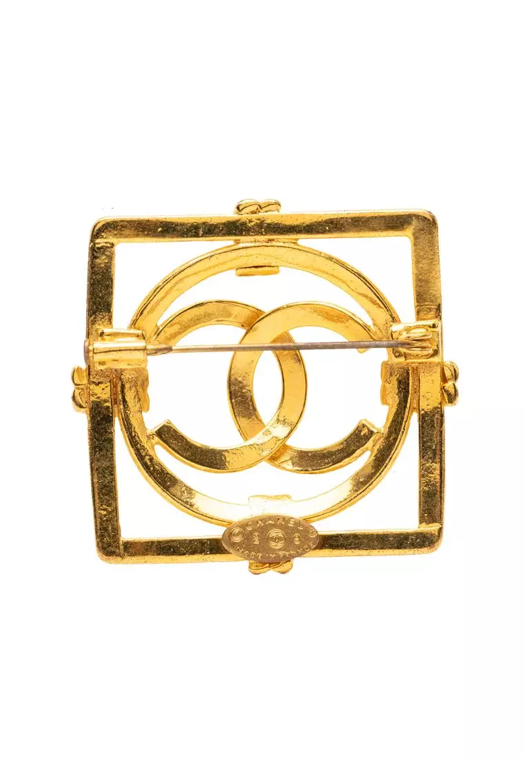 Pre-Loved Chanel Cc Gold Plated Square Brooch