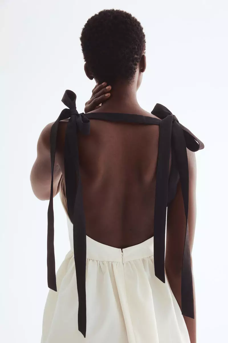 Bow-detail dress