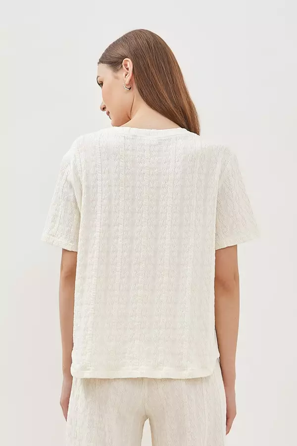 Minimal Sonya Textured Knit Blouse - Offwhite