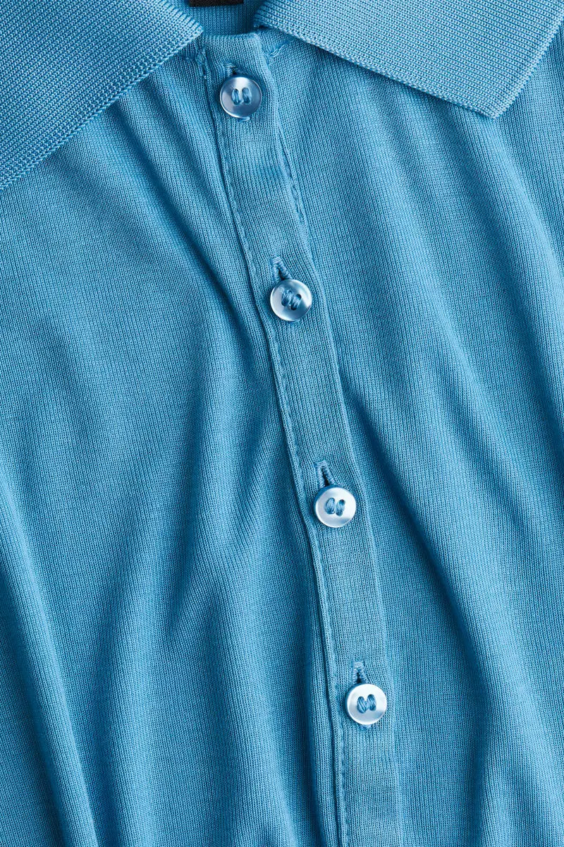 Fitted polo shirt