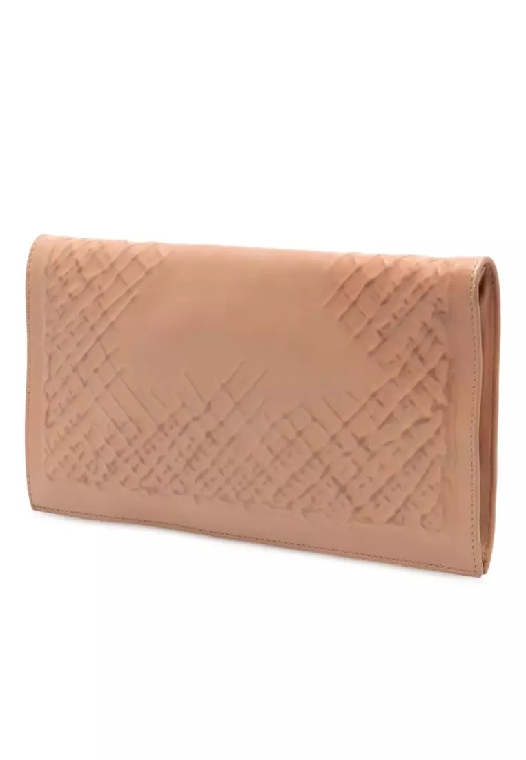 Pre-Loved Bottega Veneta Nappa Embossed Intrecciato Turnlock Clutch
