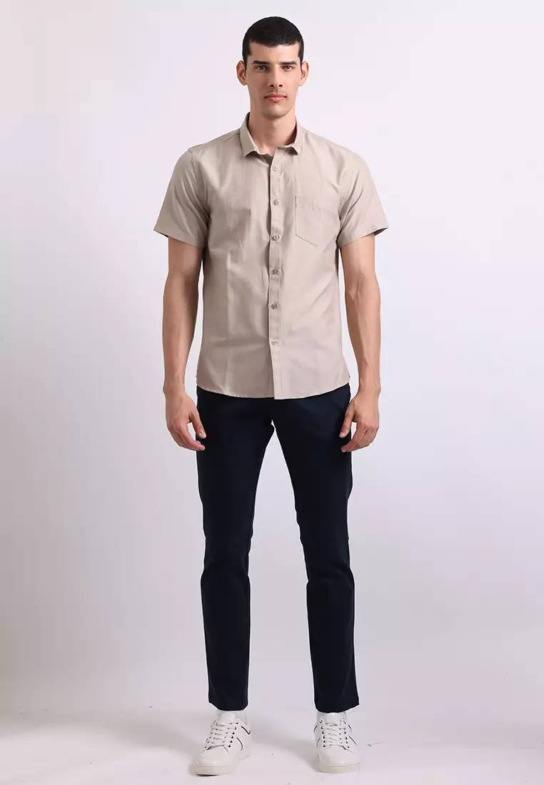 Manzone Kemeja Lengan Pendek Pria Slim Fit Kobe - Beige