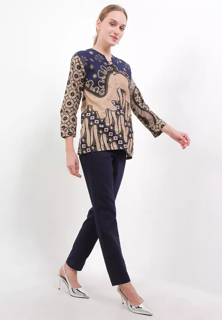 Banyuaji Blouse Batik Exclusive Premium Wanita Casual Modern