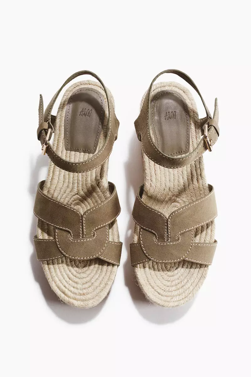 Wedge-heeled espadrilles