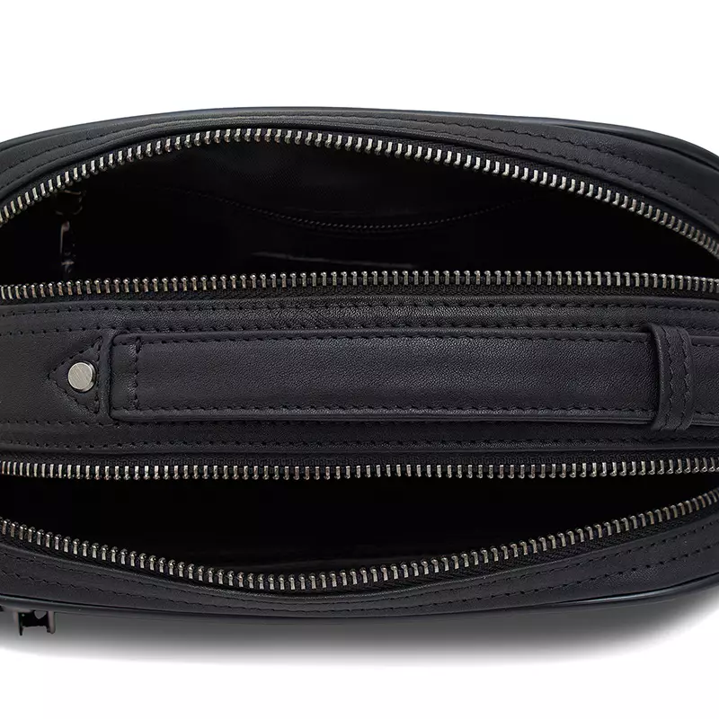 Clutch Pria Gino Mariani Easton Hitam