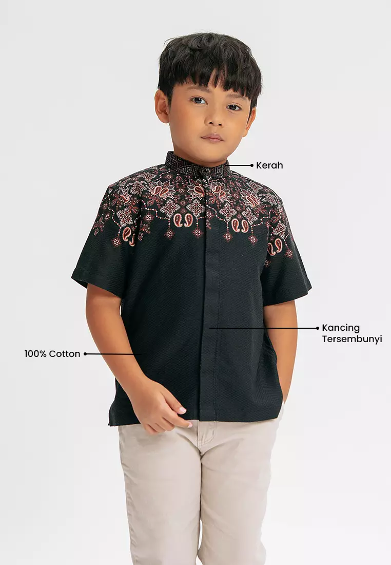 MANZONE - Mahnoor SS Junior - Kemeja Koko Shanghai Anak Lengan Pendek - Black - Rezky Aditya & Citra Kirana for Manzone & Minimal Warna Black