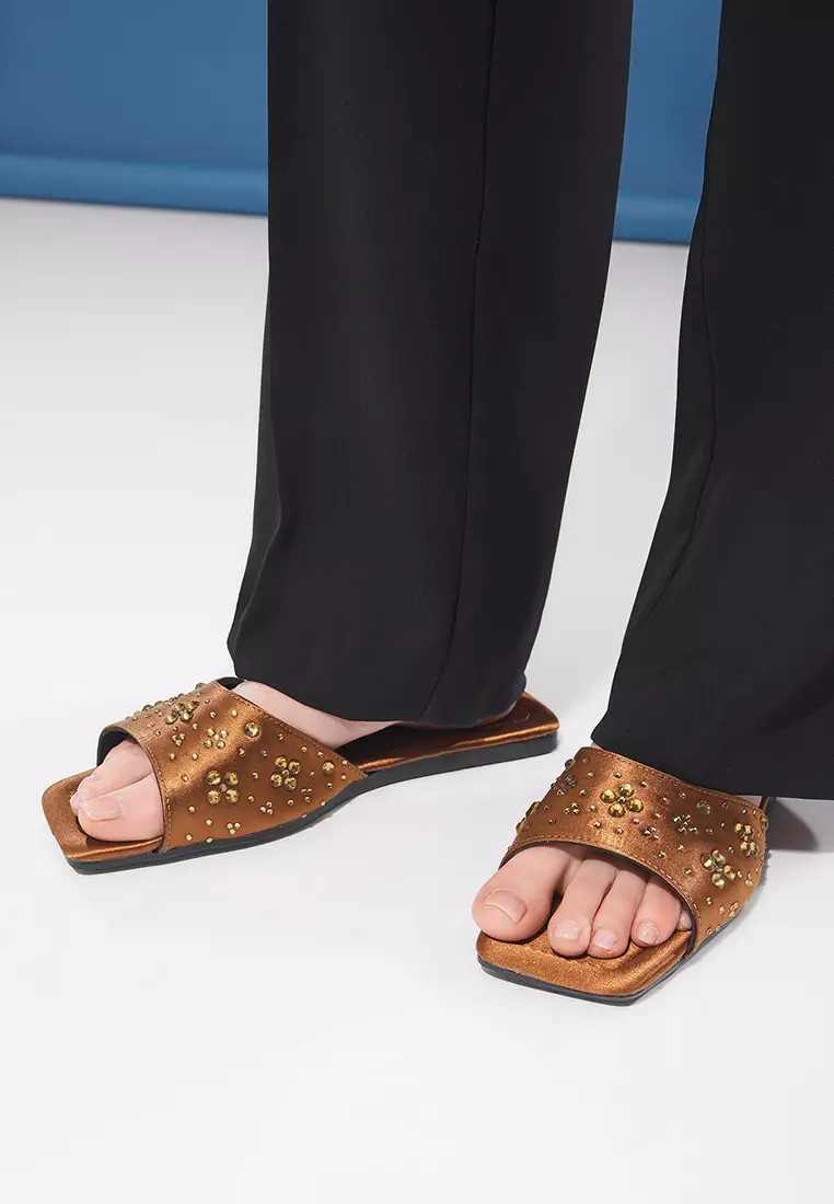 Brown Stone Satin Stylish Women's Slippers Takss25Te00025