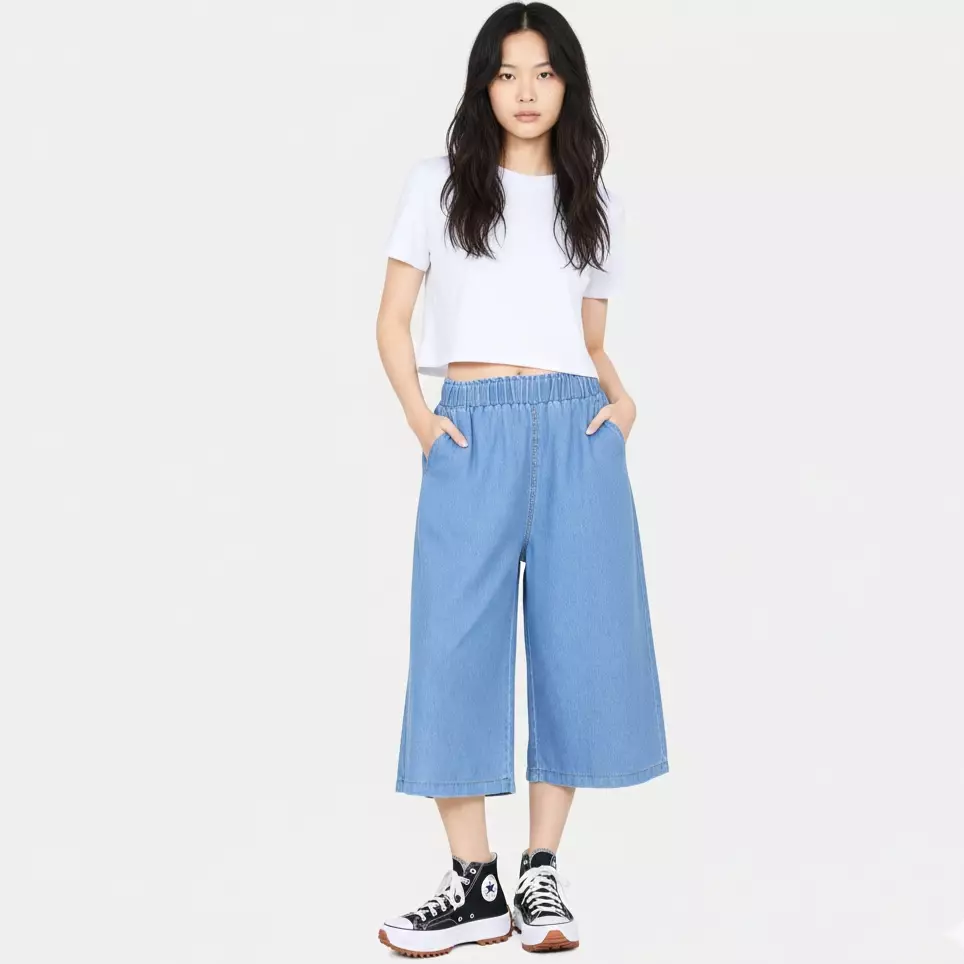 Celana Pendek Jeans Casual Wanita - Short Midi Wide Leg Pants Carrisa