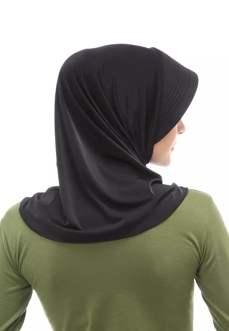 Layla Hijab Sport Instan Wanita Muslimah Relaxed Fit - Black