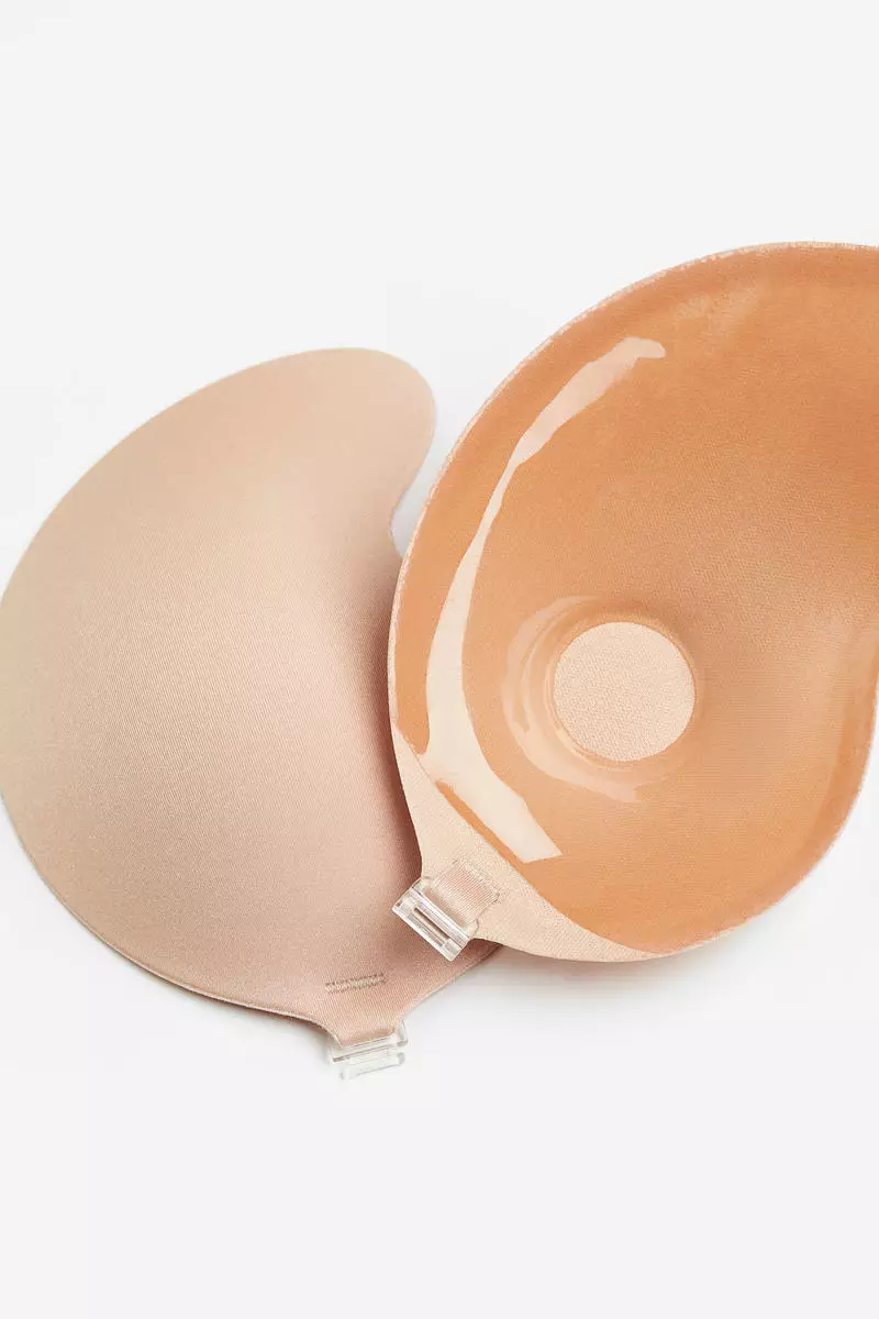 Self-adhesive push-up bra