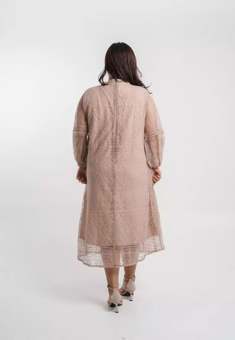 Plus Size Party Dress Arriane Beige