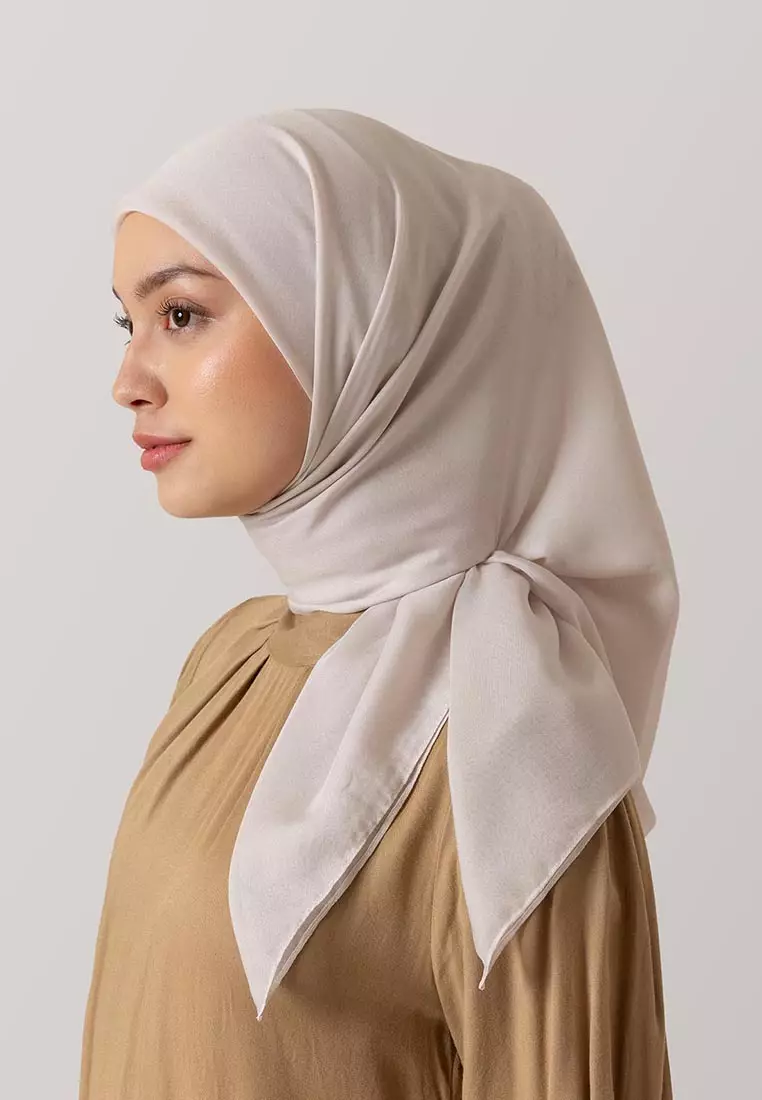 Ria Miranda Cannoli Cream Rarina Scarf