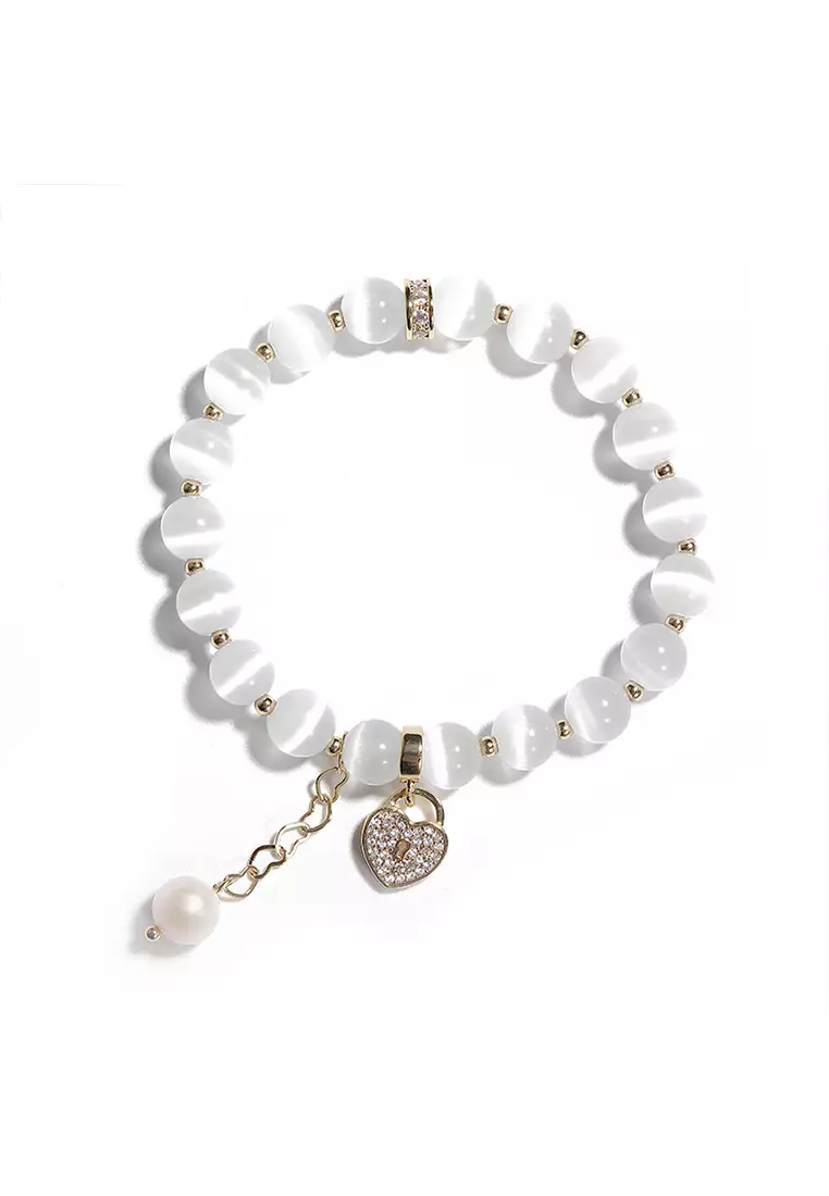 White deals pearl bracelet