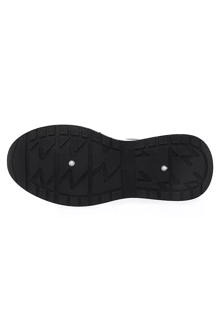 Chayton Sepatu Olahraga Pria Sneakers Casual Sport Shoes Material Synthetic ORIGINAL - Red Black