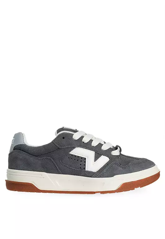 Upland Sneakers