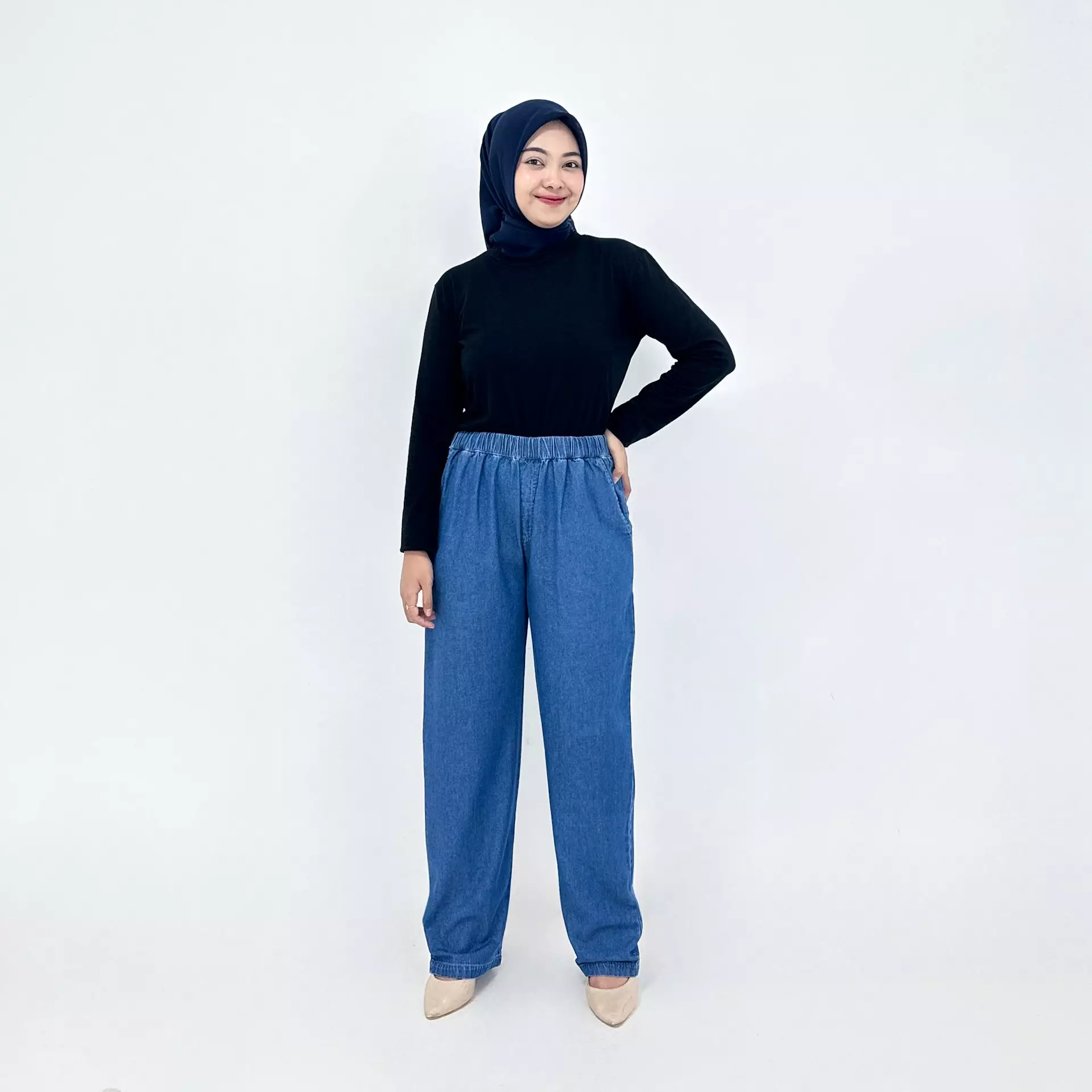 Celana Panjang Denim Wanita Tasya Baggy Pants