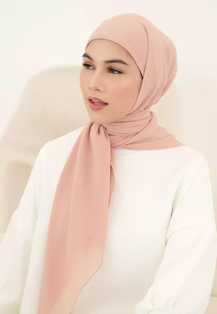 Jual Lozy Hijab Bawal Inner Square Milo Original 2024 ZALORA Indonesia