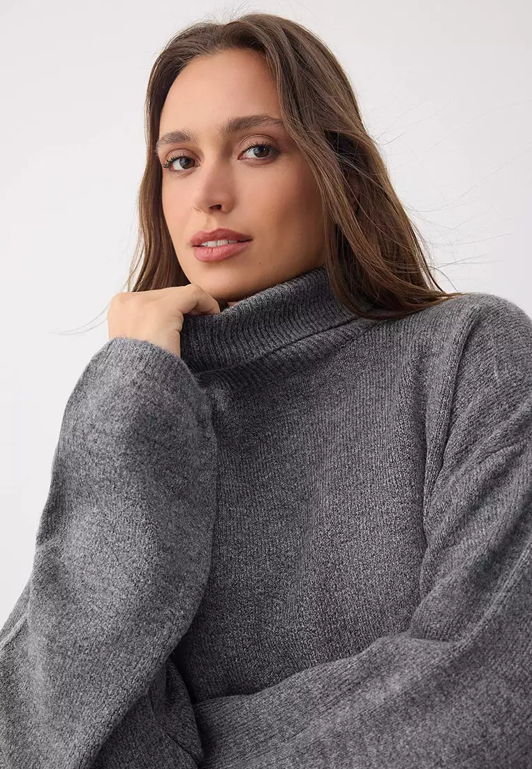 Wardrobe Essentials Anthracite Wide-Cut Soft-Textured Crop/Short Knit Sweater |