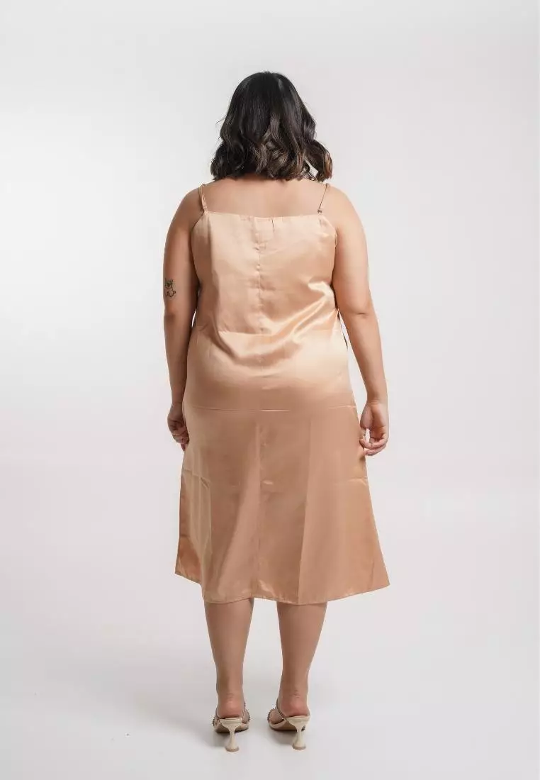 Plus Size Dress Soie Nude Peach