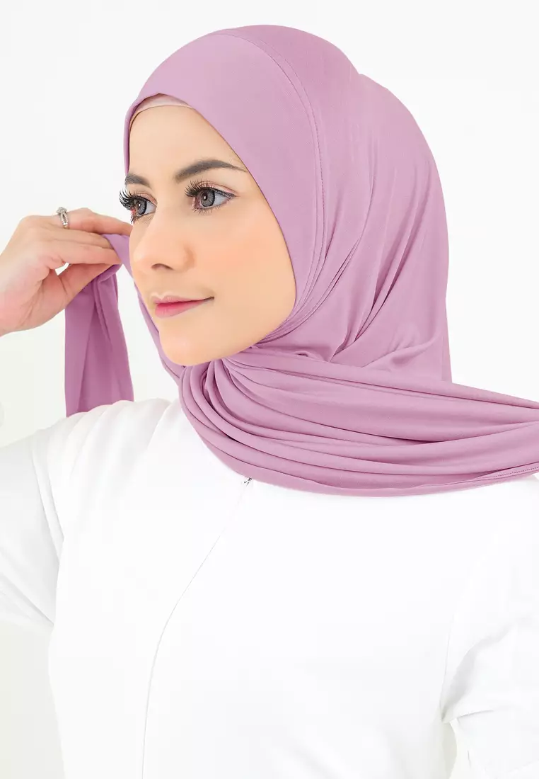 Cotton Bee - Syahira Segitiga Instan | Hijab Jersey | Kerudung Instan - Purple
