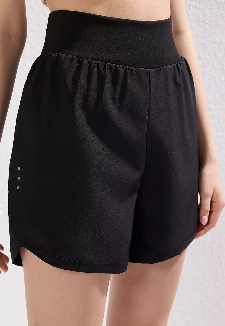 Black Reflective Print Detail 2 Layered Knitted Sportswear With Shorts Inside Shorts