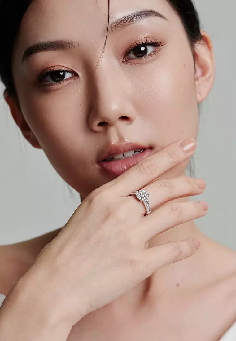 LAZO DIAMOND The Illusion Halo Baguette Diamond Ring in 9k White Gold
