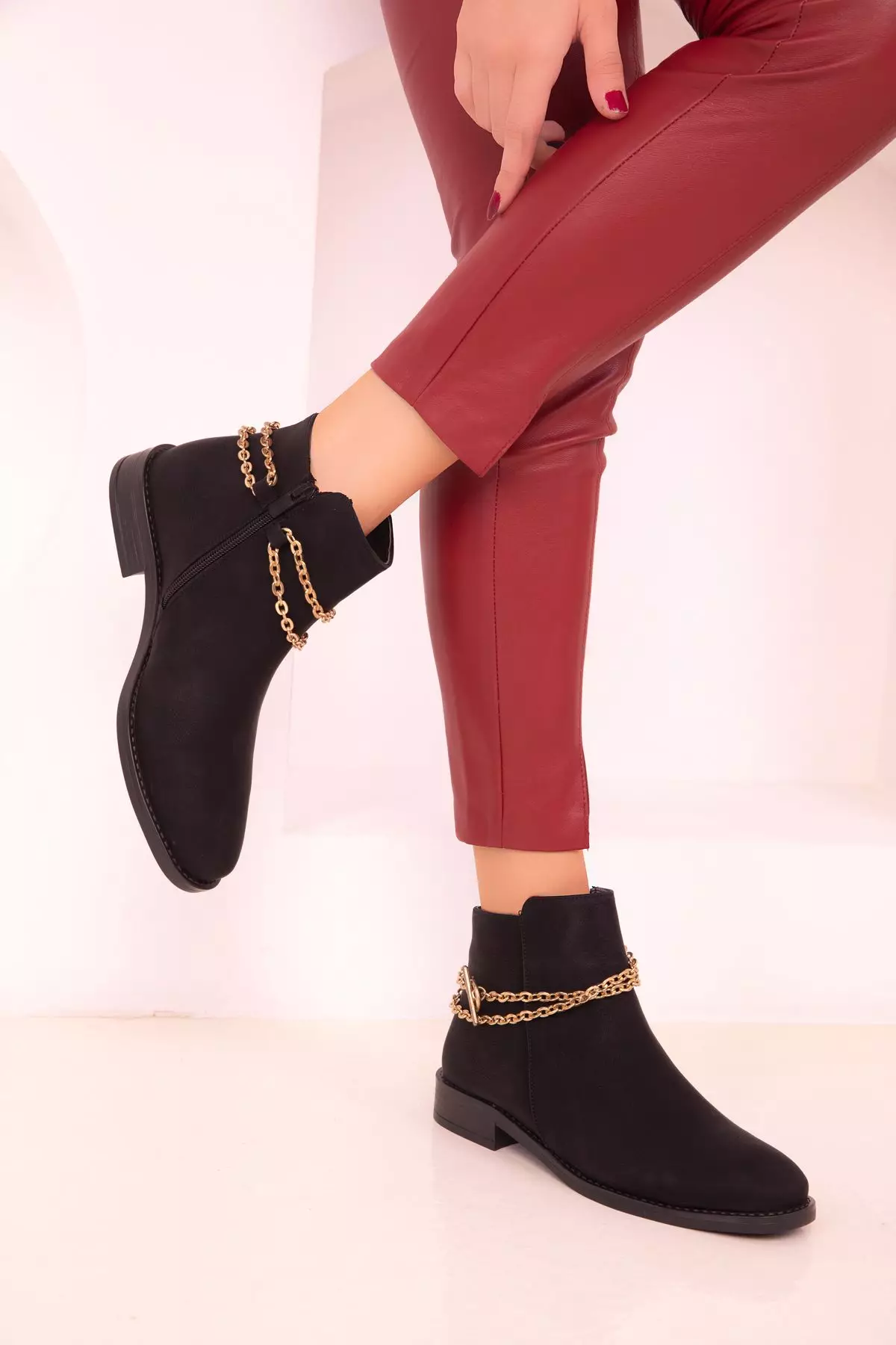 Discount on Soho  shoes - SKU: Chain Ankle Boots